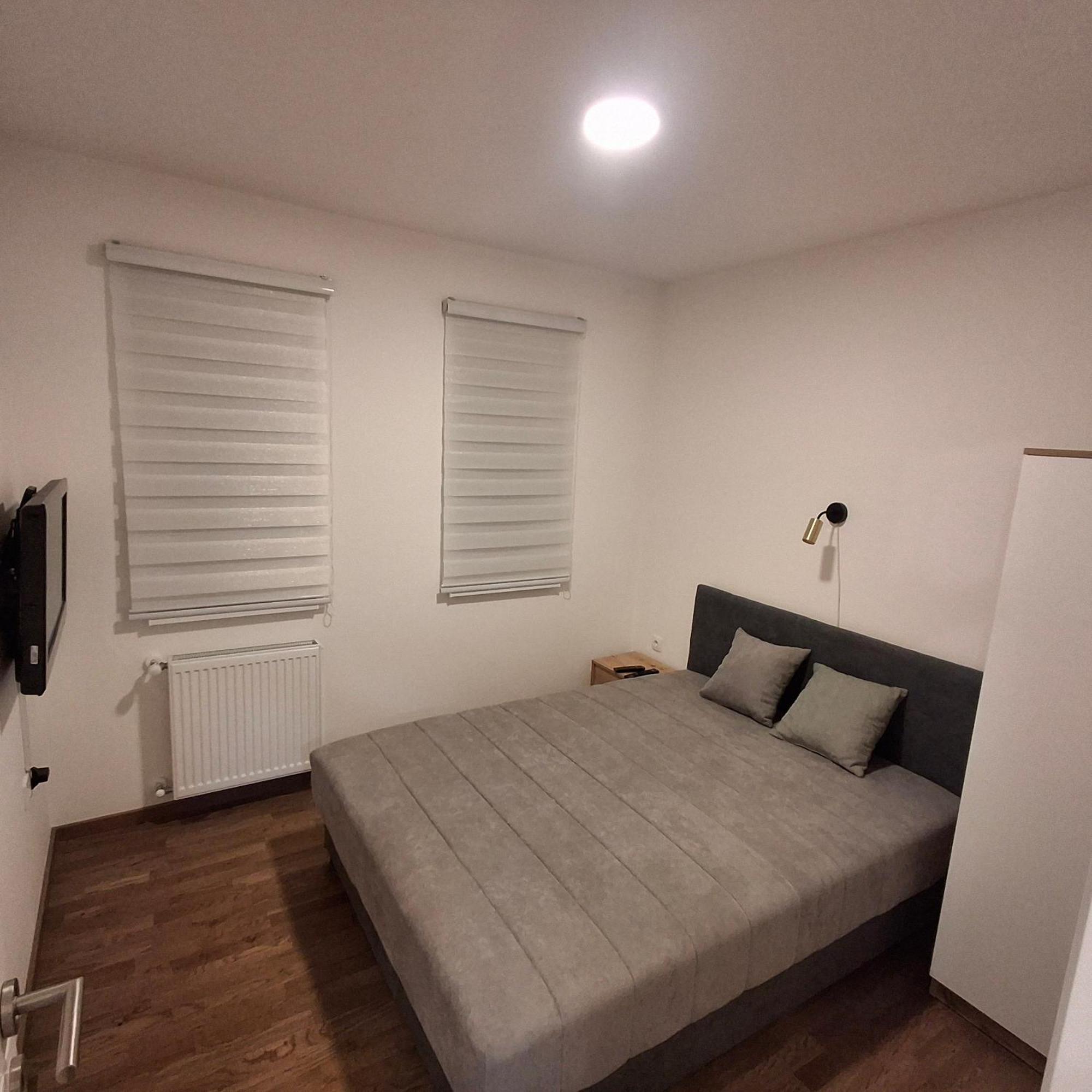 Užice Apartman Studio Dado מראה חיצוני תמונה