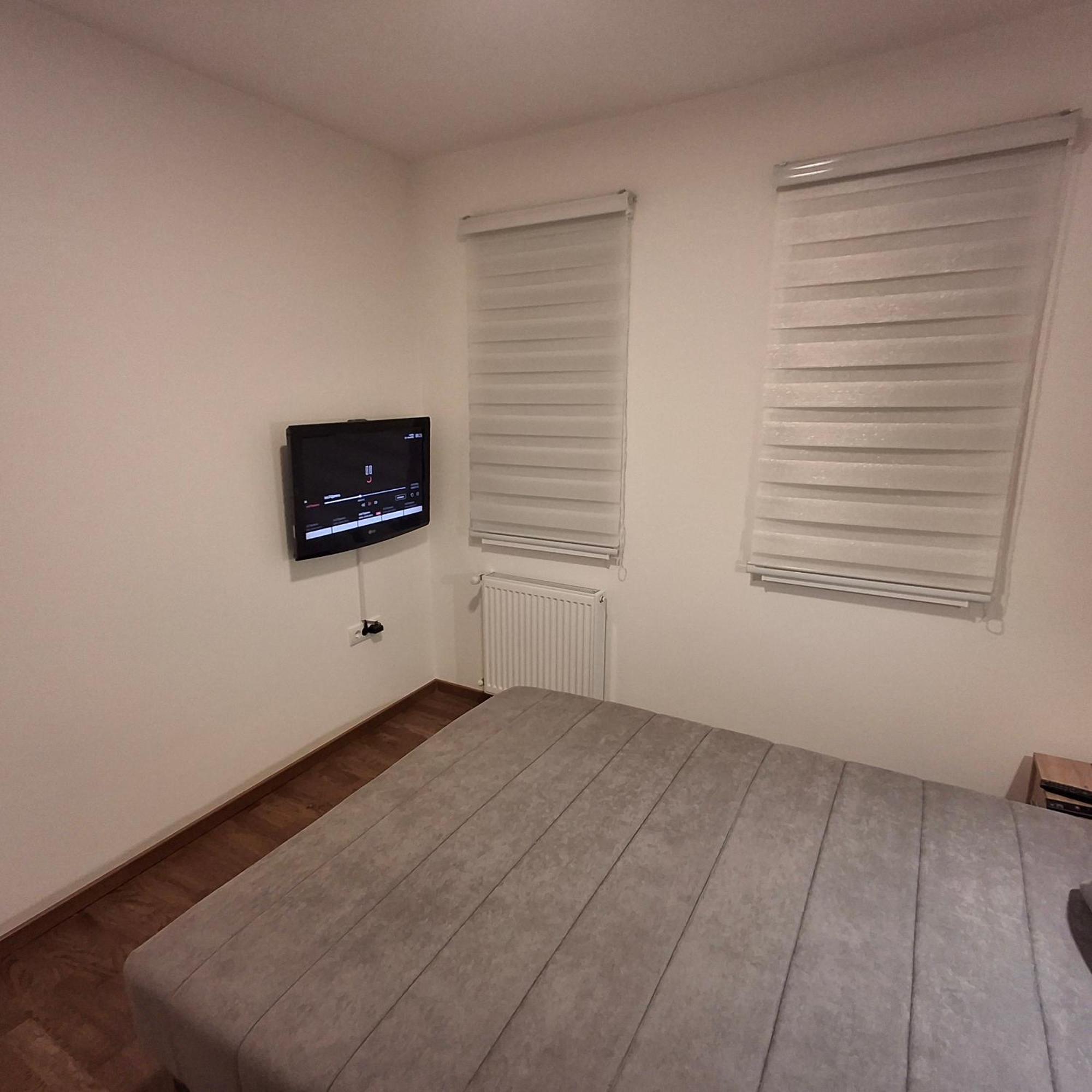 Užice Apartman Studio Dado מראה חיצוני תמונה
