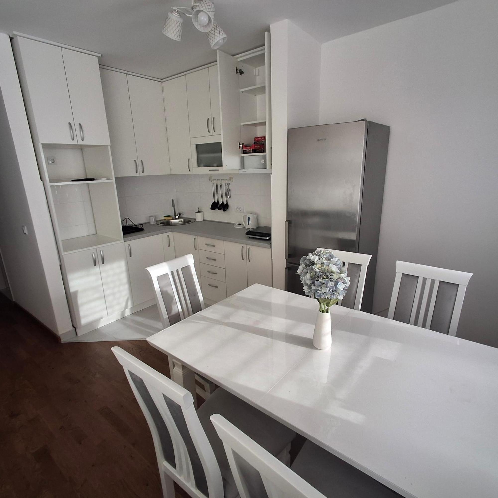 Užice Apartman Studio Dado מראה חיצוני תמונה