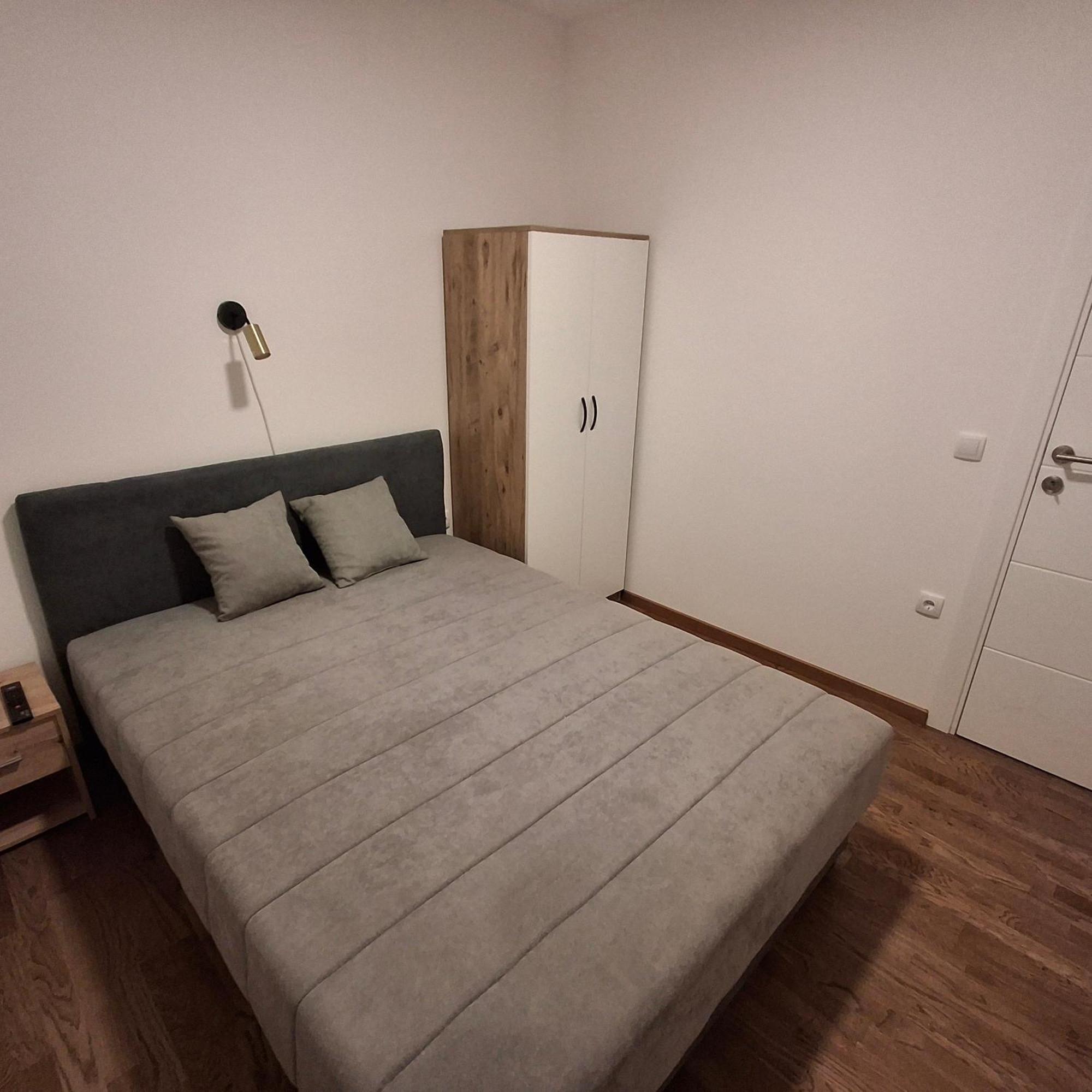 Užice Apartman Studio Dado מראה חיצוני תמונה