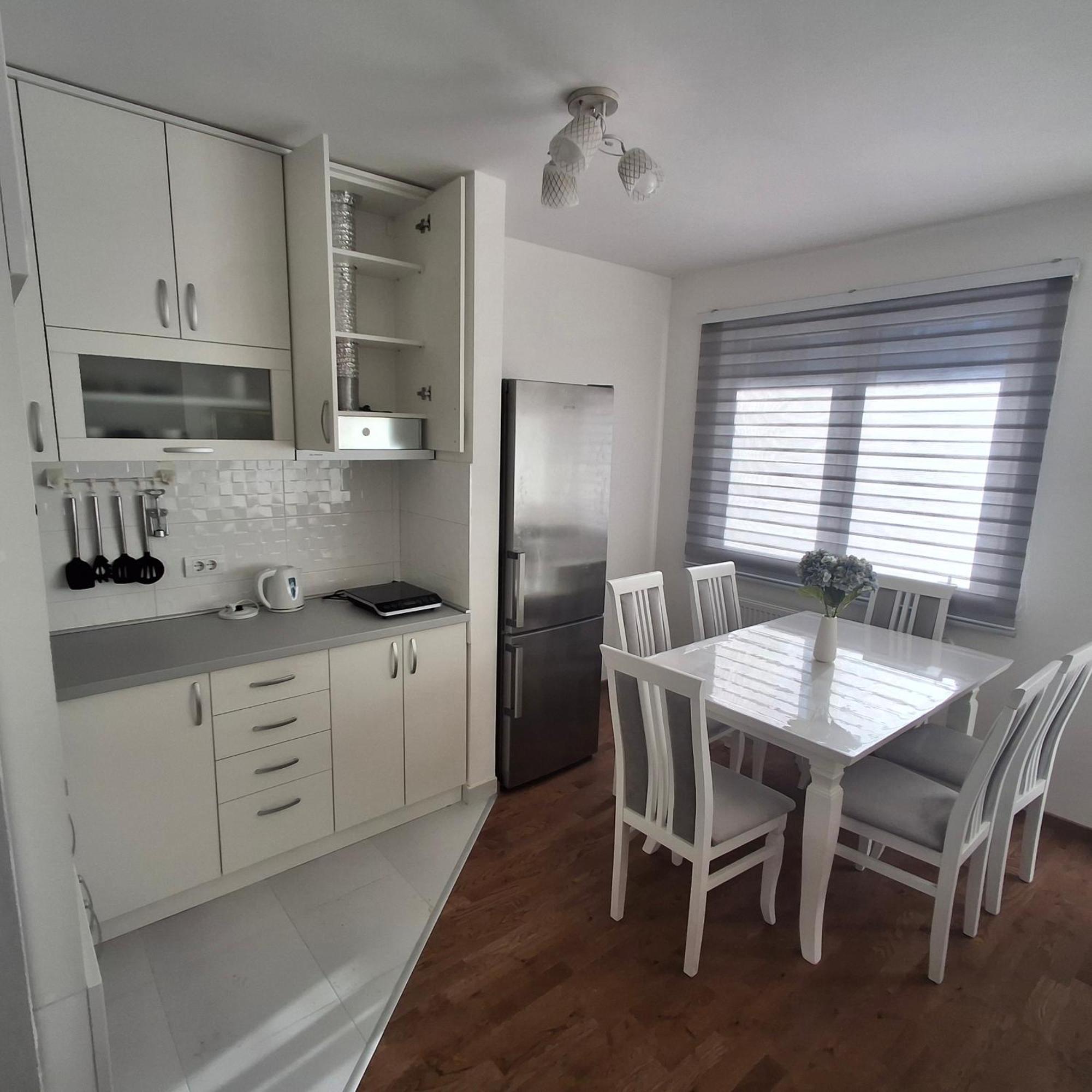Užice Apartman Studio Dado מראה חיצוני תמונה